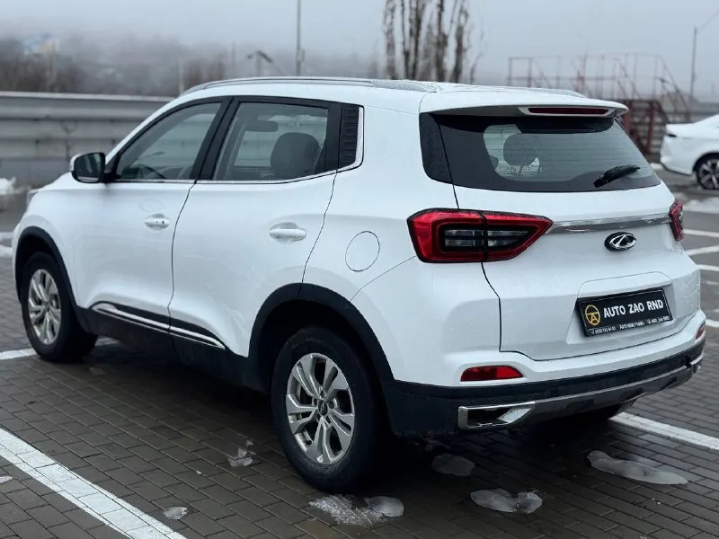 🏁в продаже chery tiggo 4 pro год выпуска: 2023 пробег на табло: 76 000 км птс: электронный двигатель: 1.5 бензин трансмиссия: cvt vin: lvvdb21b4pd963015 цена: 1 030 000 руб. 📞 +7 (938) 130-35-61 адрес: г. ростов-на-дону, тц «сиверс», пр. сиверса, 23 – как нас найти способы оплаты: — наличные; — кредит (20 банков); — безнал без ндс; — обмен на ваш авто. больше подробностей об авто и способах оплаты узнавайте у менеджера @autozaorndbot ___________ смотрите все авто в наличии – https://autozao. ru/ max. ru/auto_zao_rnd 💬 🗺️ присоединяйтесь к авто зао в других городах: — москва — краснодар - фотография - 3