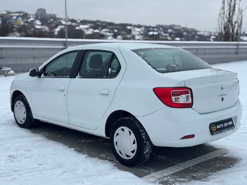 🏁в продаже renault logan год выпуска: 2021 пробег на табло: 76 600 км птс: электронный, юр. чистый двигатель: 1.6 бензин трансмиссия: mt vin: x7l4srlv467346165 цена: 530 000 новая цена: 510 000 руб. 📞 + 7 (928) 113-61-61 адрес: г. ростов-на-дону, тц «сиверс», пр. сиверса, 23 – как нас найти способы оплаты: — наличные; — кредит (20 банков); — безнал без ндс; — обмен на ваш авто. больше подробностей об авто и способах оплаты узнавайте у менеджера @autozaorndbot ___________ смотрите все авто в наличии – https://autozao. ru/ max. ru/auto_zao_rnd 💬 🗺️ присоединяйтесь к авто зао в других городах: — москва — краснодар - фотография - 3