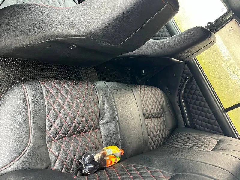 2007 год состояние идеал мотор нива инжектор музыка сигнализация авто запуск цена 250 т. р торг у капота 89185536476 связь: vk. ru/id1056663154 - фотография - 4