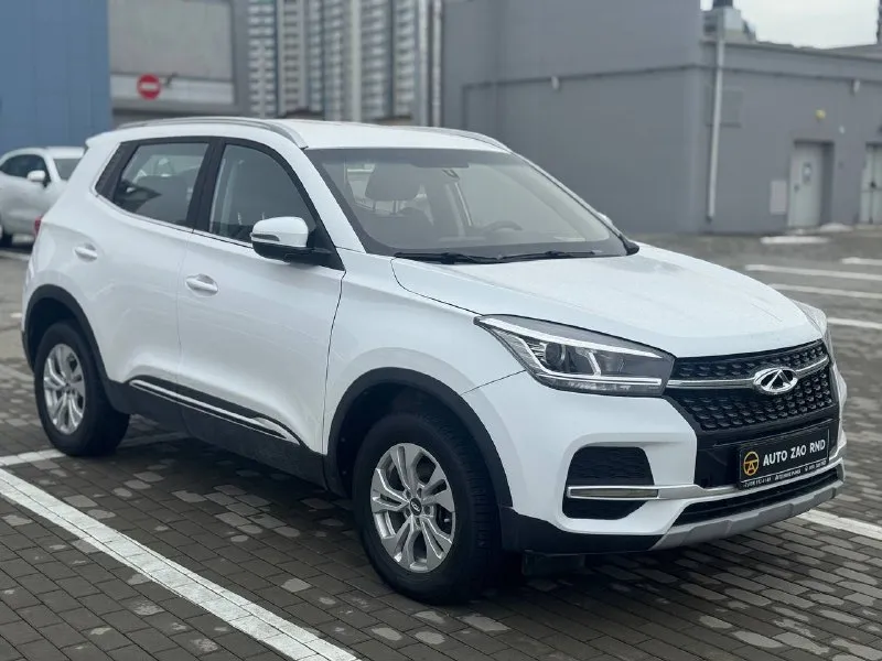 🏁в продаже chery tiggo 4 pro год выпуска: 2022 пробег на табло: 65 600 км птс: электронный двигатель: 1.5 бензин трансмиссия: cvt vin: lvvdb21b0pd087575 цена: 990 000 руб. 📞 + 7 (938) 130-35-61 адрес: г. ростов-на-дону, тц «сиверс», пр. сиверса, 23 – как нас найти способы оплаты: — наличные; — кредит (20 банков); — безнал без ндс; — обмен на ваш авто. больше подробностей об авто и способах оплаты узнавайте у менеджера @autozaorndbot ___________ смотрите все авто в наличии – https://autozao. ru/ max. ru/auto_zao_rnd 💬 🗺️ присоединяйтесь к авто зао в других городах: — москва — краснодар - фотография - 2