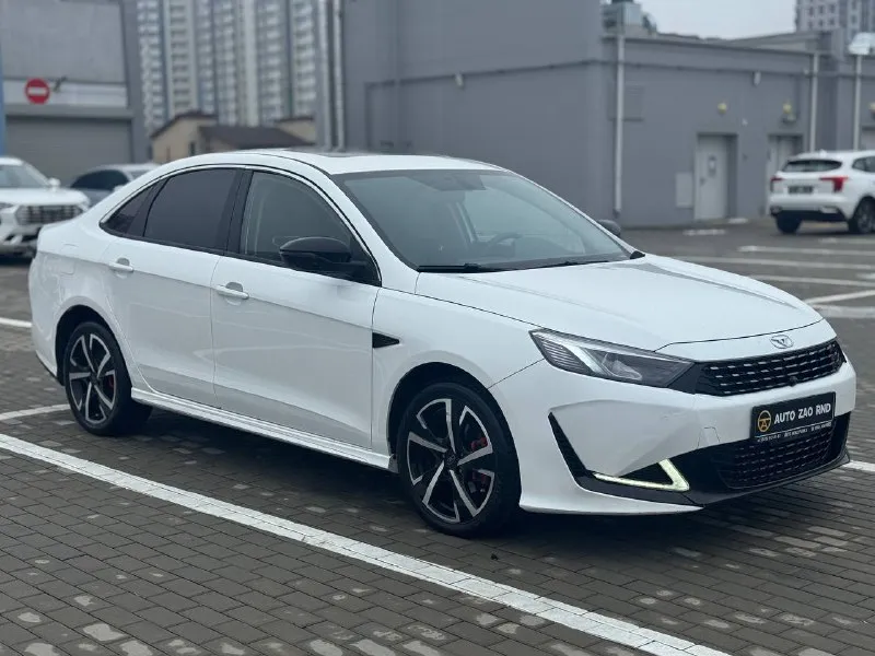 🏁в продаже kaiyi e5 год выпуска: 2023 пробег на табло: 56 000 км птс: электронный двигатель: 1.5 бензин трансмиссия: cvt vin: xuuja2g27p0002858 цена: 1 090 000 руб. 📞 + 7 (938) 130-35-61 адрес: г. ростов-на-дону, тц «сиверс», пр. сиверса, 23 – как нас найти способы оплаты: — наличные; — кредит (20 банков); — безнал без ндс; — обмен на ваш авто. больше подробностей об авто и способах оплаты узнавайте у менеджера @autozaorndbot ___________ смотрите все авто в наличии – https://autozao. ru/ max. ru/auto_zao_rnd 💬 🗺️ присоединяйтесь к авто зао в других городах: — москва — краснодар - фотография - 2