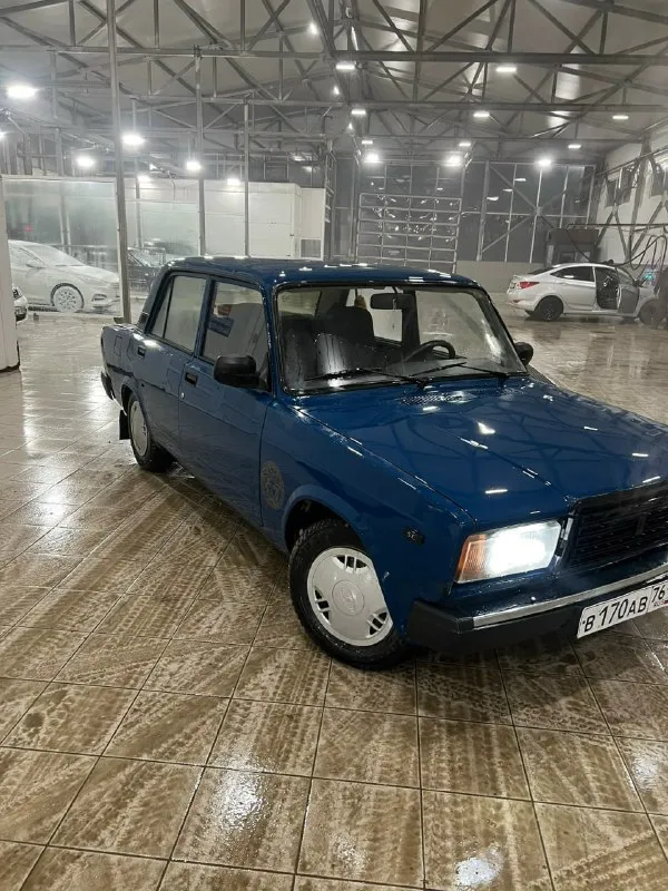 Ваз 2107 инжектор 2008г собственник мотор и коробка отлично машина в хорошем состоянии не гнилая вся... - фотография