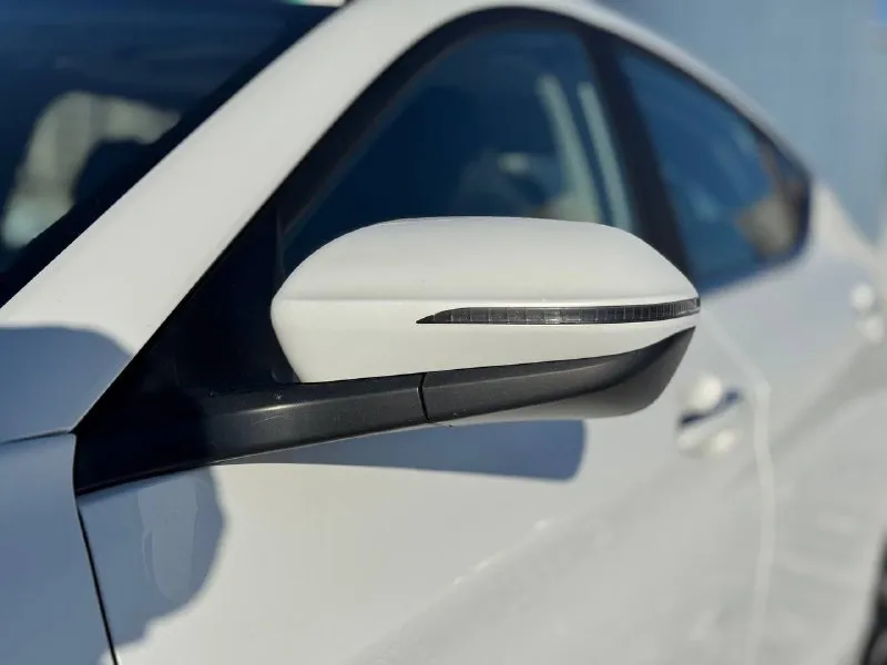 🏁 в продаже jac j7 год выпуска: 2023 пробег на табло: 61 000 км птс: электронный двигатель: 1.5 бензин трансмиссия: cvt vin: mx1j7aggxpk047357 цена: 970 000 руб. 📞 + 7 (938) 130-35-61 адрес: г. ростов-на-дону, тц «сиверс», пр. сиверса, 23 – как нас найти способы оплаты: — наличные; — кредит (20 банков); — безнал без ндс; — обмен на ваш авто. больше подробностей об авто и способах оплаты узнавайте у менеджера @autozaorndbot ___________ смотрите все авто в наличии – https://autozao. ru/ max. ru/auto_zao_rnd 💬 🗺️ присоединяйтесь к авто зао в других городах: — москва — краснодар - фотография - 9