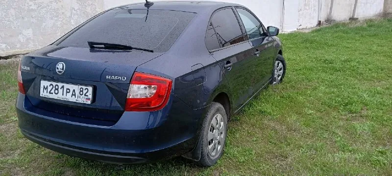 Шкода рапид 2017г. в., 1.6мкпп, 90л. с. пробег реальный 35000. без дтп, всё родное. автомобиль в хор... - фотография