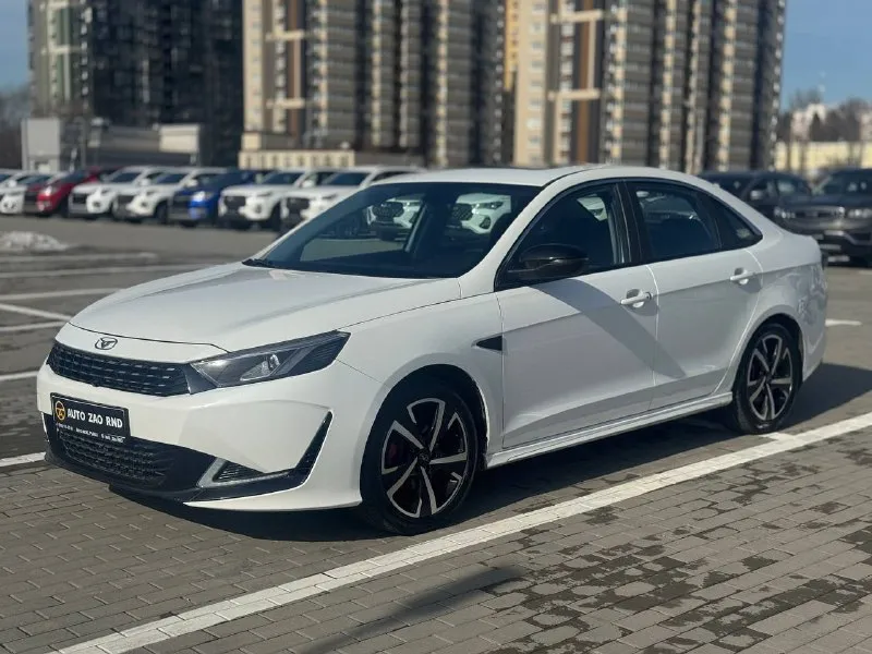 🏁в продаже kaiyi e5 год выпуска: 2023 пробег на табло: 67 000 км птс: электронный двигатель: 1.5 бен... - фотография