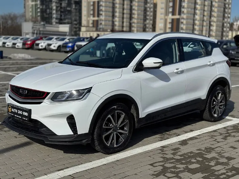 🏁в продаже geely coolray год выпуска: 2022 пробег на табло: 61 000 км птс: оригинал двигатель: 1.5 б... - фотография