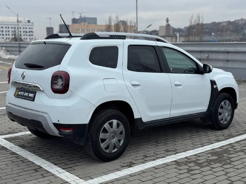🏁 в продаже renault duster год выпуска: 2021 пробег на табло: 64 000 км птс: электронный двигатель: 1.3 бензин трансмиссия: cvt vin: x7lhsrp3968215340 цена: 1 150 000 руб. 📞 + 7 (938) 130-35-61 адрес: г. ростов-на-дону, тц «сиверс», пр. сиверса, 23 – как нас найти способы оплаты: — наличные; — кредит (20 банков); — безнал без ндс; — обмен на ваш авто. больше подробностей об авто и способах оплаты узнавайте у менеджера @autozaorndbot ___________ смотрите все авто в наличии – https://autozao. ru/ max. ru/auto_zao_rnd 💬 🗺️ присоединяйтесь к авто зао в других городах: — москва — краснодар - фотография - 4