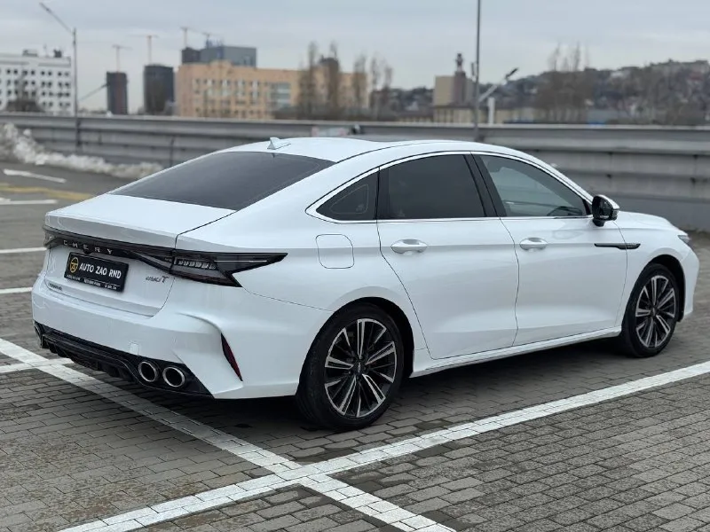 🏁 в продаже chery arrizo 8 год выпуска: 2023 пробег на табло: 33 000 км птс: электронный двигатель: 1.6 бензин трансмиссия: amt vin: lvvdc21b7pd290265 цена: 1 740 000 руб. 📞 + 7 (938) 130-35-61 адрес: г. ростов-на-дону, тц «сиверс», пр. сиверса, 23 – как нас найти способы оплаты: — наличные; — кредит (20 банков); — безнал без ндс; — обмен на ваш авто. больше подробностей об авто и способах оплаты узнавайте у менеджера @autozaorndbot ___________ смотрите все авто в наличии – https://autozao. ru/ max. ru/auto_zao_rnd 💬 🗺️ присоединяйтесь к авто зао в других городах: — москва — краснодар - фотография - 4