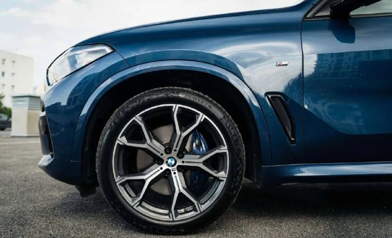 Первая регистрация: 2021-05 пробег: 42 517 км двигатель: 2993 cm³, 258 л. с. (210кв) тип топлива: дизель тип кузова: внедорожник / кроссовер количество дверей: 4/5 тип трансмиссии: полный привод (4х4) коробка передач: автоматическая климат-контроль: климат-контроль цвет: синий / голубой дефекты: без дефектов диаметр дисков: r21 снаряженная масса, кг: 2190 количество сидений: 5 евростандарт: евро 6 💸цена💸: 5 250 000 руб. нарядный автомобиль, без участия в дтп, один владелец, прошел своевременное обслуживание, по все вопросам звоните пишите 📞📱 max: +7 (926) 177-22-76 - фотография - 9