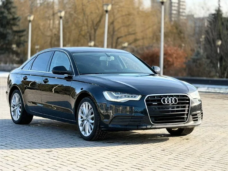 🚗 продается: audi a6 3.0 tfsi quattro (2011) 🌟 откройте для себя идеальное сочетание стиля, мощности и комфорта! 🔧 характеристики: - двигатель: 3.0 л бензин, 300 л. с. — динамика, которая впечатляет - трансмиссия: 7-ступенчатый автомат — плавное и уверенное переключение - привод: полный quattro — уверенность на любой дороге - пробег: 166,000 км — отлично ухоженный, готов к новым приключениям ✨ состояние: автомобиль в превосходном состоянии! не требует вложений, есть лишь несколько косметических окрасов, которые подчеркивают его индивидуальность. 🔑 дополнительно: - 2 ключа для вашего удобства 🤝 почему стоит выбрать именно этот audi a6: - 🚗 полностью исправен и готов к немедленному использованию - 🩴 возможен обмен на другой автомобиль - 💳 удобное оформление в кредит — ваша мечта ближе, чем вы думаете! 💰 цена: 1,550,000 рублей (торг возможен!) 📞 связь: - 📱 +7 (949) 910-02-20 - 📱 +7 (909) 408-88-98 - 📱 доступен в telegram и whatsapp - 🌍 город: донецк 🌈 не упустите шанс стать обладателем этого великолепного автомобиля! звоните уже сегодня и сделайте первый шаг к новым впечатлениям! - фотография - 4