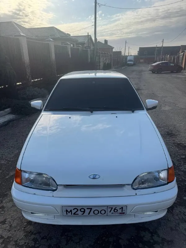 Здравствуйте ваз 1214 2009 год пробег 180000 тысяч ! супер авто с завода ! двигатель капиталился 10 тысяч назад, мало не расходует вообще, тянет на все свои силы! по технике машина все исправно много чего менялось, доедет хоть куда! по кузову есть пару касиков не чего критичного на фото все видно ! я владелец машина оформлена на меня, с документами не каких проблем нет, на учет встанет без проблем! каму интересно звоните пишите! цена 240 тысяч ! торг 89889982757 vk. ru/id389235097 - фотография - 4