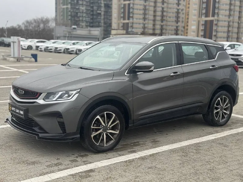 🏁 в продаже geely coolray год выпуска: 2023 пробег на табло: 56 152 км птс: электронный двигатель: 1... - фотография