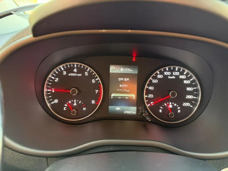 Kia moning 2023 1 литр бензин акпп 25.000км 2wd signature ростов на дону цена: 1.750.000 +79282126161 авто из кореи. оригинальный пробег. максимальная комплектация. отличное состояние. без замен и окрасов - фотография - 8