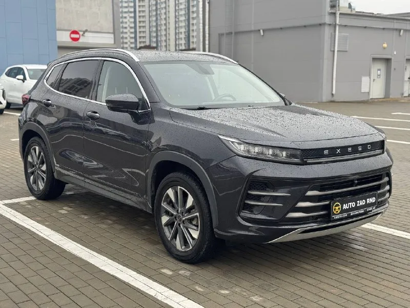 🏁 в продаже ехееd lx год выпуска: 2023 пробег на табло: 48 130 км птс: электронный двигатель: 1.5 бензин трансмиссия: cvt vin: lvtdb21bxpe905221 цена: 1 470 000 руб. 📞 + 7 (938) 130-35-61 адрес: г. ростов-на-дону, тц «сиверс», пр. сиверса, 23 – как нас найти способы оплаты: — наличные; — кредит (20 банков); — безнал без ндс; — обмен на ваш авто. больше подробностей об авто и способах оплаты узнавайте у менеджера @autozaorndbot ___________ смотрите все авто в наличии – https://autozao. ru/ max. ru/auto_zao_rnd 💬 🗺️ присоединяйтесь к авто зао в других городах: — москва — краснодар - фотография - 2