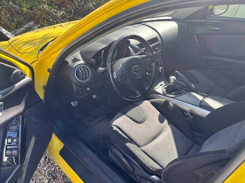 620к mazda rx8 2003 год мотор роторный, едет бодро кпп 6 ступенчатая задний привод остальные вопросы в лс. 7996610428 телеграмм - фотография - 2