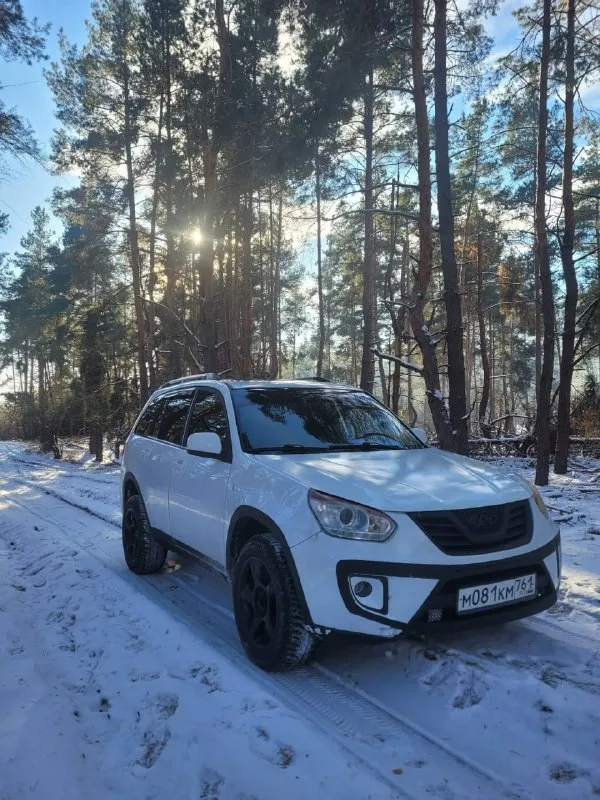 Собственник вортекс тинго 1.8 я 3 владелиц авто по ходовой в хорошем состоянии по кузову есть недочёты (рыжики) новая резина (зима) двс после капиталки машинка бодрая не разу не подводила за всеми вопросами в лс. цена 520т. р контакты: vk. ru/id547308181 - фотография - 1