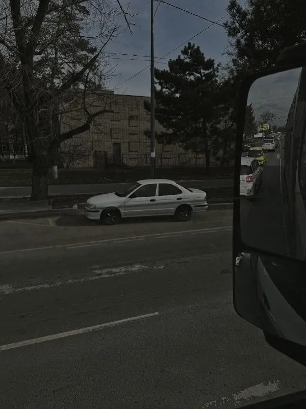 Nissan sunny 2002г 1.3 акпп двигатель в порядке акпп переключает плавно косяки по бамперам кондиционер и печка работают отлично цена: 350к связь: t. me/m018mr_rus - фотография - 2