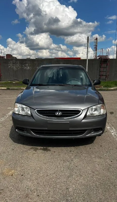 Продам hyundai accent 2007 год пробег 149000к 2собственника автомобиль более 16лет в одних руках. в дтп не была новая резина и диски полный электропакет (4стеклоподьемника и регулировка зеркал) машина находилась в краснодарском крае, без вложений, тех часть отличная. за автомобилем следили, зимы не видела. документы в порядке. переоформляю на вас с оставлением себе гос номеров. торг минимальный осмотр г. ростов-на-дону цена:620000р телефон для связи 89281990465 - фотография - 1