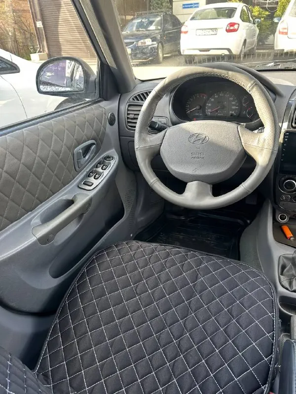 Акцент 5 год ростов на полном ходу пороги не гнилые дно целое чистые документы мотор после кап ремонта подвеска отлично новая летняя резина сел поехал 320000₽ связь 89081826544 - фотография - 10