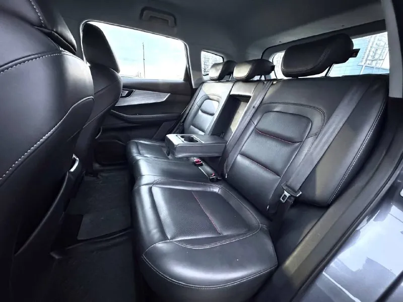 🚘 в продаже chery tiggo 7 pro год выпуска: 2023 пробег на табло: 54 978 км птс: электронный двигатель: 1.5 бензин трансмиссия: cvt vin: lvvdb21b8pd715981 цена: 1 330 000 руб. 📞 + 7 (938) 130-35-61 адрес: г. ростов-на-дону, тц «сиверс», пр. сиверса, 23 – как нас найти способы оплаты: — наличные; — кредит (20 банков); — безнал без ндс; — обмен на ваш авто. больше подробностей об авто и способах оплаты узнавайте у менеджера @autozaorndbot ___________ смотрите все авто в наличии – https://autozao. ru/ max. ru/auto_zao_rnd 💬 🗺️ присоединяйтесь к авто зао в других городах: — москва — краснодар — авто зао юг (новый регион) - фотография - 10