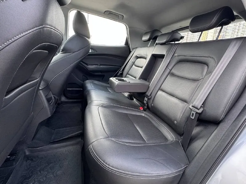 🚘 в продаже chery tiggo 4 год выпуска: 2022 пробег на табло: 81 711 км птс: электронный двигатель: 1.6 бензин трансмиссия: cvt vin: lvvdb21b7pd951134 цена: 1 020 000 руб. 📞 + 7 (938) 130-35-61 адрес: г. ростов-на-дону, тц «сиверс», пр. сиверса, 23 – как нас найти способы оплаты: — наличные; — кредит (20 банков); — безнал без ндс; — обмен на ваш авто. больше подробностей об авто и способах оплаты узнавайте у менеджера @autozaorndbot ___________ смотрите все авто в наличии – https://autozao. ru/ max. ru/auto_zao_rnd 💬 🗺️ присоединяйтесь к авто зао в других городах: — москва — краснодар — авто зао юг (новый регион) - фотография - 10