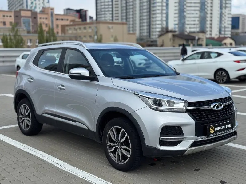 🚘 в продаже chery tiggo 4 год выпуска: 2022 пробег на табло: 81 711 км птс: электронный двигатель: 1.6 бензин трансмиссия: cvt vin: lvvdb21b7pd951134 цена: 1 020 000 руб. 📞 + 7 (938) 130-35-61 адрес: г. ростов-на-дону, тц «сиверс», пр. сиверса, 23 – как нас найти способы оплаты: — наличные; — кредит (20 банков); — безнал без ндс; — обмен на ваш авто. больше подробностей об авто и способах оплаты узнавайте у менеджера @autozaorndbot ___________ смотрите все авто в наличии – https://autozao. ru/ max. ru/auto_zao_rnd 💬 🗺️ присоединяйтесь к авто зао в других городах: — москва — краснодар — авто зао юг (новый регион) - фотография - 2