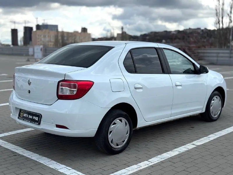 🚘 в продаже renault logan год выпуска: 2021 пробег на табло: 86 962 км птс: электронный двигатель: 1.6 бензин трансмиссия: mt vin: x7l4srlv467346165 цена: 580 000 новая цена: 560 000 руб. 📞 + 7 (938) 130-35-61 адрес: г. ростов-на-дону, тц «сиверс», пр. сиверса, 23 – как нас найти способы оплаты: — наличные; — кредит (20 банков); — безнал без ндс; — обмен на ваш авто. больше подробностей об авто и способах оплаты узнавайте у менеджера @autozaorndbot ___________ смотрите все авто в наличии – https://autozao. ru/ max. ru/auto_zao_rnd 💬 🗺️ присоединяйтесь к авто зао в других городах: — москва — краснодар — авто зао юг (новый регион) - фотография - 4