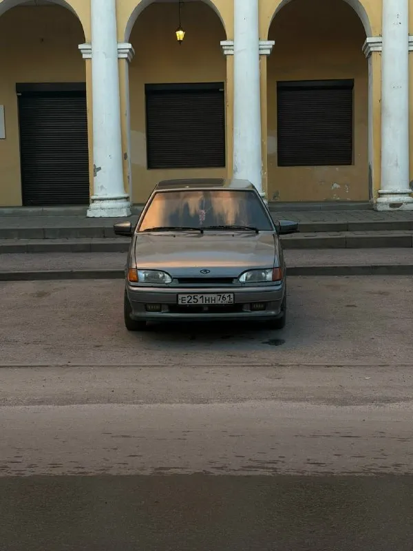 Ваз 2114 2007г 1.6(мт) пробег - 214.739км продаю свой автомобиль, владею с сентября 2024 года. за это время сделал очень много по кузову и технике: полностью переварено дно чистые документы, никаких проблем прошиты мозги (январь 7.2) под евро-0 установлена трасса stinger + паук subaru звук очень приятный и громкий хорошая музыка: 2 пары динамиков + усилитель стоит сигналка по технике - никаких нареканий. масло не ест совсем. машина надёжная, доедет куда угодно без вопросов. вложений не требует. если нужно отправлю доп фото обмен не интересует. небольшой торг у капота. цена - 195.000₽ таганрог контакты: +79961276467 - фотография - 1