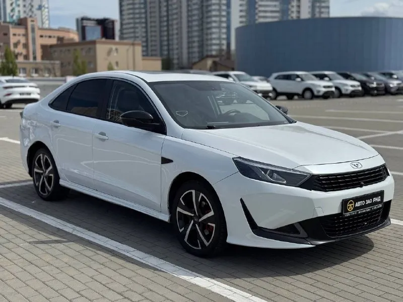 🚘 в продаже kaiyi e5 год выпуска: 2023 пробег на табло: 54 451 км птс: электронный двигатель: 1.5 бензин трансмиссия: cvt vin: xuuja2g23p0001710 цена: 1 050 000 руб. 📞 + 7 (938) 130-35-61 адрес: г. ростов-на-дону, тц «сиверс», пр. сиверса, 23 – как нас найти способы оплаты: — наличные; — кредит (20 банков); — безнал без ндс; — обмен на ваш авто. больше подробностей об авто и способах оплаты узнавайте у менеджера @autozaorndbot ___________ смотрите все авто в наличии – https://autozao. ru/ max. ru/auto_zao_rnd 💬 🗺️ присоединяйтесь к авто зао в других городах: — москва — краснодар — авто зао юг (новый регион) - фотография - 2