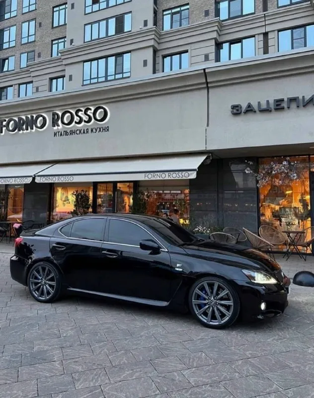 Lexus is f 5.0 aкпп 2008 года цена 2.400.000₽ пробег 204.000 бартер только на авто после капиталки, выше поршневой полностью обслужил мотор гильзовался до меня новая резина крыша проемы не тронуты есть окрасы ничего серьезного передние фары после реставрации с блокировкой от реста на прошивке едет как положено под 500 сил без глупых вопросов на бартер 2.8 кк контакты: 8922 396-88-99 - фотография - 1