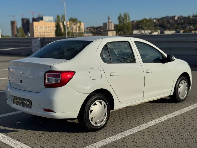 🚘 в продаже renault logan год выпуска: 2021 пробег на табло: 136 096 км птс: электронный двигатель: 1.6 бензин трансмиссия: мт vin: x7l4srlv468417534 цена: 570 000 руб. 📞 + 7 (938) 130-35-61 адрес: г. ростов-на-дону, тц «сиверс», пр. сиверса, 23 – как нас найти способы оплаты: — наличные; — кредит (20 банков); — безнал без ндс; — обмен на ваш авто. больше подробностей об авто и способах оплаты узнавайте у менеджера @autozaorndbot ___________ смотрите все авто в наличии – https://autozao. ru/ max. ru/auto_zao_rnd 💬 🗺️ присоединяйтесь к авто зао в других городах: — москва — краснодар — авто зао юг (новый регион) - фотография - 4