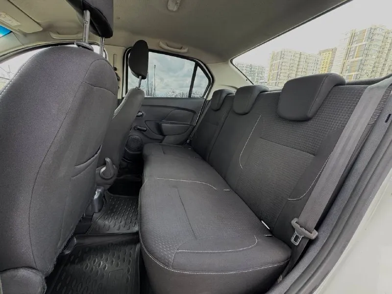 🚘 в продаже renault logan год выпуска: 2021 пробег на табло: 136 096 км птс: электронный двигатель: 1.6 бензин трансмиссия: мт vin: x7l4srlv468417534 цена: 570 000 руб. 📞 + 7 (938) 130-35-61 адрес: г. ростов-на-дону, тц «сиверс», пр. сиверса, 23 – как нас найти способы оплаты: — наличные; — кредит (20 банков); — безнал без ндс; — обмен на ваш авто. больше подробностей об авто и способах оплаты узнавайте у менеджера @autozaorndbot ___________ смотрите все авто в наличии – https://autozao. ru/ max. ru/auto_zao_rnd 💬 🗺️ присоединяйтесь к авто зао в других городах: — москва — краснодар — авто зао юг (новый регион) - фотография - 7