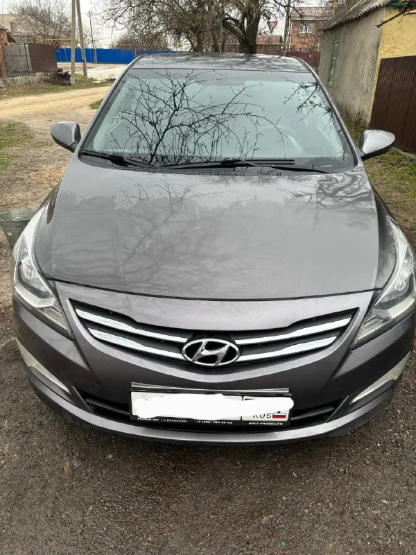 Продаётся hyundai solaris l рестайлинг 2015 год 1.6 мт пробег 174500 км в хорошем состоянии. 3 владельца, но по факту 2. цена 1 100 000 рублей возможен небольшой торг. контакты: 89198993955 - фотография - 1
