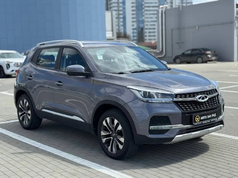 🚘 в продаже chery tiggo 4 год выпуска: 2022 пробег на табло: 68 148 км птс: электронный двигатель: 1.5 бензин трансмиссия: амт vin: lvvdb21bxnd278725 цена: 1 090 000 руб. 📞 + 7 (938) 130-35-61 адрес: г. ростов-на-дону, тц «сиверс», пр. сиверса, 23 – как нас найти способы оплаты: — наличные; — кредит (20 банков); — безнал без ндс; — обмен на ваш авто. больше подробностей об авто и способах оплаты узнавайте у менеджера @autozaorndbot ___________ смотрите все авто в наличии – https://autozao. ru/ max. ru/auto_zao_rnd 💬 🗺️ присоединяйтесь к авто зао в других городах: — москва — краснодар — авто зао юг (новый регион) - фотография - 2