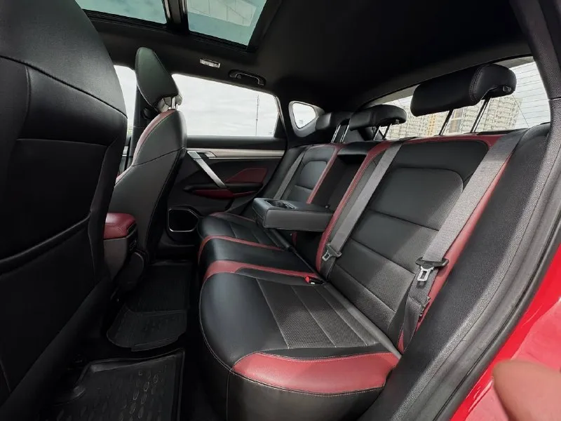 🚘 в продаже geely coolray год выпуска: 2022 пробег на табло: 57 956 км птс: электронный, юр. чистый двигатель: 1.5 бензин трансмиссия: aмт vin: y4k8622z3nb905775 цена: 1 430 000 руб. 📞 + 7 (938) 130-35-61 адрес: г. ростов-на-дону, тц «сиверс», пр. сиверса, 23 – как нас найти способы оплаты: — наличные; — кредит (20 банков); — безнал без ндс; — обмен на ваш авто. больше подробностей об авто и способах оплаты узнавайте у менеджера @autozaorndbot ___________ смотрите все авто в наличии – https://autozao. ru/ max. ru/auto_zao_rnd 💬 🗺️ присоединяйтесь к авто зао в других городах: — москва — краснодар — авто зао юг (новый регион) - фотография - 9