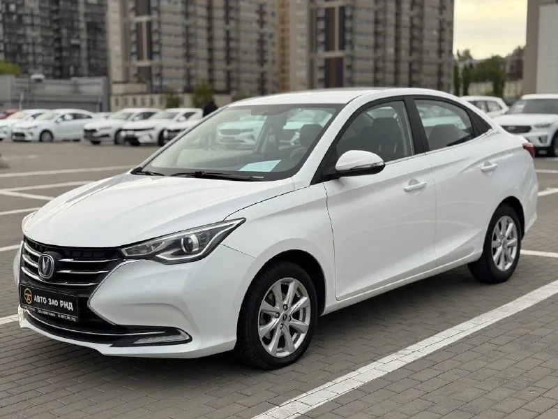 🚘 в продаже changan alsvin год выпуска: 2023 пробег на табло: 63 107 км птс: электронный, юр. чистый двигатель: 1.5 бензин трансмиссия: aмт vin: ls5a2ase2pd926879 цена: 810 000 руб. 📞 + 7 (938) 130-35-61 адрес: г. ростов-на-дону, тц «сиверс», пр. сиверса, 23 – как нас найти способы оплаты: — наличные; — кредит (20 банков); — безнал без ндс; — обмен на ваш авто. больше подробностей об авто и способах оплаты узнавайте у менеджера @autozaorndbot ___________ смотрите все авто в наличии – https://autozao. ru/ max. ru/auto_zao_rnd 💬 🗺️ присоединяйтесь к авто зао в других городах: — москва — краснодар — авто зао юг (новый регион) - фотография - 1