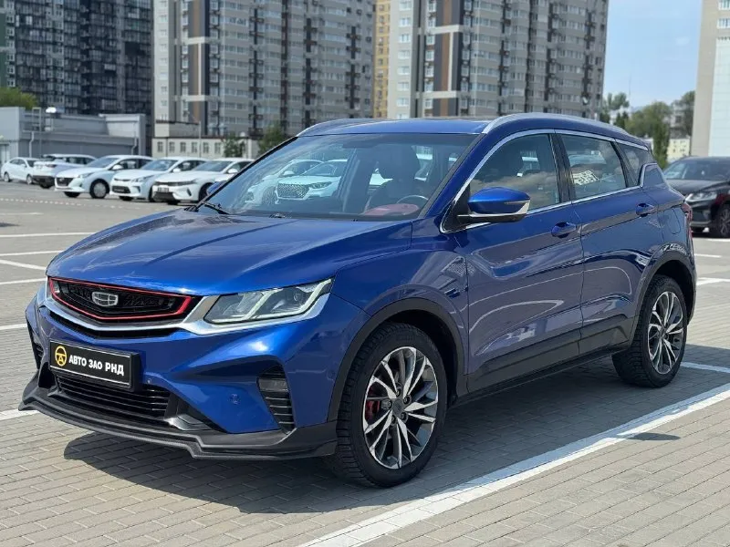 🚘 в продаже geely coolray год выпуска: 2022 пробег на табло: 61 835 км птс: электронный, юр. чистый двигатель: 1.5 бензин трансмиссия: aмт vin: y4k8622z6nb906905 цена: 1 440 000 руб. 📞 + 7 (938) 130-35-61 адрес: г. ростов-на-дону, тц «сиверс», пр. сиверса, 23 – как нас найти способы оплаты: — наличные; — кредит (20 банков); — безнал без ндс; — обмен на ваш авто. больше подробностей об авто и способах оплаты узнавайте у менеджера @autozaorndbot ___________ смотрите все авто в наличии – https://autozao. ru/ max. ru/auto_zao_rnd 💬 🗺️ присоединяйтесь к авто зао в других городах: — москва — краснодар — авто зао юг (новый регион) - фотография - 1