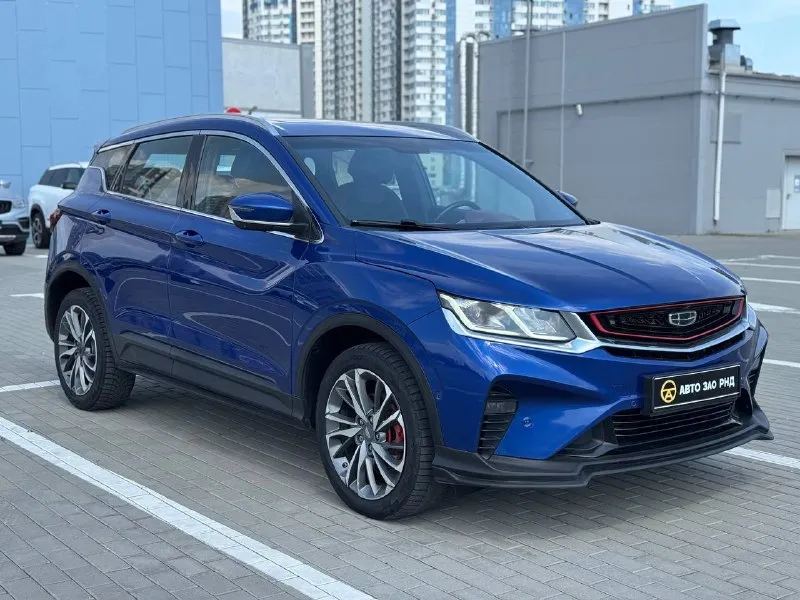 🚘 в продаже geely coolray год выпуска: 2022 пробег на табло: 61 835 км птс: электронный, юр. чистый двигатель: 1.5 бензин трансмиссия: aмт vin: y4k8622z6nb906905 цена: 1 440 000 руб. 📞 + 7 (938) 130-35-61 адрес: г. ростов-на-дону, тц «сиверс», пр. сиверса, 23 – как нас найти способы оплаты: — наличные; — кредит (20 банков); — безнал без ндс; — обмен на ваш авто. больше подробностей об авто и способах оплаты узнавайте у менеджера @autozaorndbot ___________ смотрите все авто в наличии – https://autozao. ru/ max. ru/auto_zao_rnd 💬 🗺️ присоединяйтесь к авто зао в других городах: — москва — краснодар — авто зао юг (новый регион) - фотография - 2