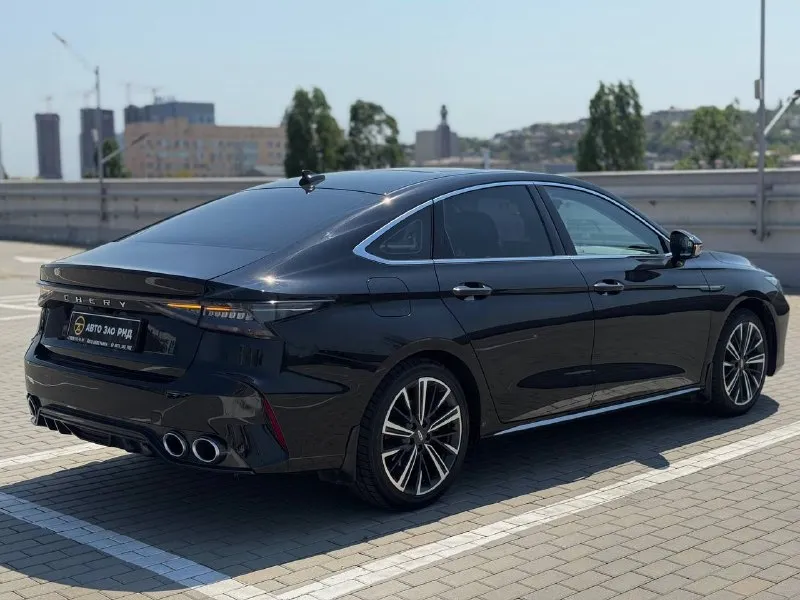 🚘 в продаже chery arrizo 8 год выпуска: 2023 пробег на табло: 53 212 км птс: электронный двигатель: 1.6 бензин трансмиссия: амт vin: lvvdc21b9pd237907 цена: 1 740 000 руб. 📞 + 7 (938) 130-35-61 адрес: г. ростов-на-дону, тц «сиверс», пр. сиверса, 23 – как нас найти способы оплаты: — наличные; — кредит (20 банков); — безнал без ндс; — обмен на ваш авто. больше подробностей об авто и способах оплаты узнавайте у менеджера @autozaorndbot ___________ смотрите все авто в наличии – https://autozao. ru/ max. ru/auto_zao_rnd 💬 🗺️ присоединяйтесь к авто зао в других городах: — москва — краснодар — авто зао юг (новый регион) - фотография - 4
