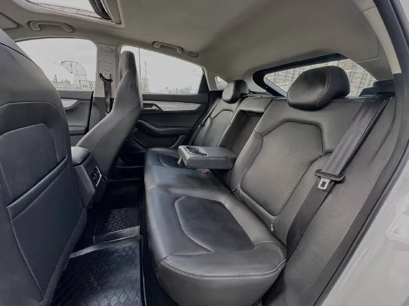 🚘 в продаже jac j7 год выпуска: 2023 пробег на табло: 70 123 км птс: электронный двигатель: 1.5 бензин трансмиссия: cvt vin: mx1j7aggxpk057668 цена: 910 000 новая цена: 890 000 руб. 📞 + 7 (938) 130-35-61 адрес: г. ростов-на-дону, тц «сиверс», пр. сиверса, 23 – как нас найти способы оплаты: — наличные; — кредит (20 банков); — безнал без ндс; — обмен на ваш авто. больше подробностей об авто и способах оплаты узнавайте у менеджера @autozaorndbot ___________ смотрите все авто в наличии – https://autozao. ru/ max. ru/auto_zao_rnd 💬 🗺️ присоединяйтесь к авто зао в других городах: — москва — краснодар — авто зао юг (новый регион) - фотография - 9