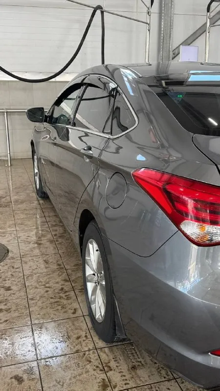 Продам hyundai 140, 2015 г. 2.0л ат машина в хорошем состоянии 3 хозяева в такси прокат и т д. . не была двигатель масло не жрет коробка в норме ходовая в норме резина лето салон в нормальном состоянии я хозяин по документом, проблем не будет звоните пишите кому интересно тел. +79055577277 ростов-на-дону цена 1.300 торт присутствует но не по телефону vk. ru/politik2 - фотография - 3