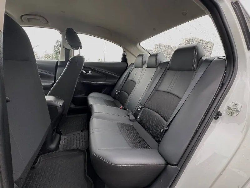 🚘 в продаже changan alsvin год выпуска: 2023 пробег на табло: 82 342 км птс: электронный двигатель: 1.5 бензин трансмиссия: amt vin: ls5a2ase1pd926291 цена: 830 000 руб. 📞 + 7 (938) 130-35-61 адрес: г. ростов-на-дону, тц «сиверс», пр. сиверса, 23 – как нас найти способы оплаты: — наличные; — кредит (20 банков); — безнал без ндс; — обмен на ваш авто. больше подробностей об авто и способах оплаты узнавайте у менеджера @autozaorndbot ___________ смотрите все авто в наличии – https://autozao. ru/ max. ru/auto_zao_rnd 💬 🗺️ присоединяйтесь к авто зао в других городах: — москва — краснодар — авто зао юг (новый регион) - фотография - 10