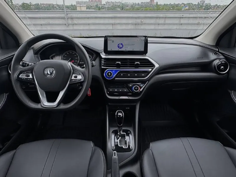 🚘 в продаже changan alsvin год выпуска: 2023 пробег на табло: 82 342 км птс: электронный двигатель: 1.5 бензин трансмиссия: amt vin: ls5a2ase1pd926291 цена: 830 000 руб. 📞 + 7 (938) 130-35-61 адрес: г. ростов-на-дону, тц «сиверс», пр. сиверса, 23 – как нас найти способы оплаты: — наличные; — кредит (20 банков); — безнал без ндс; — обмен на ваш авто. больше подробностей об авто и способах оплаты узнавайте у менеджера @autozaorndbot ___________ смотрите все авто в наличии – https://autozao. ru/ max. ru/auto_zao_rnd 💬 🗺️ присоединяйтесь к авто зао в других городах: — москва — краснодар — авто зао юг (новый регион) - фотография - 5