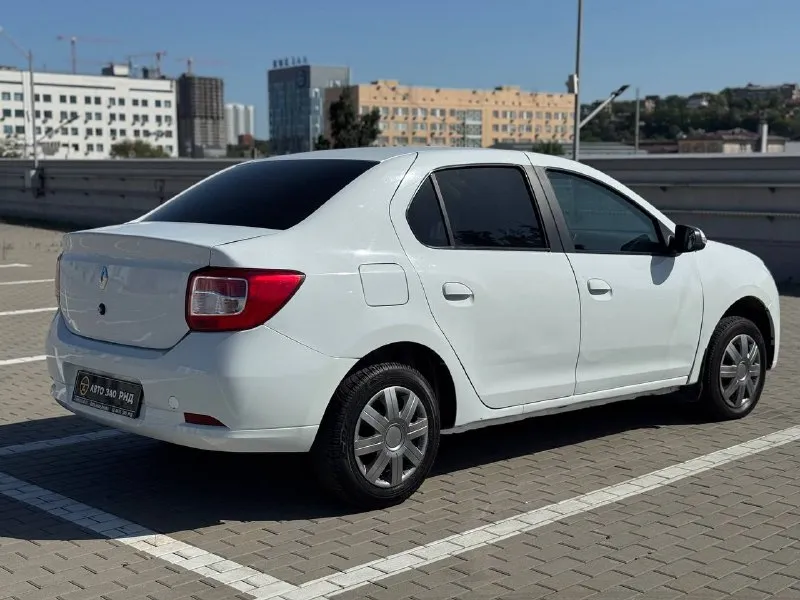 🚘 в продаже renault logan год выпуска: 2021 пробег на табло: 85 767 км птс: электронный двигатель: 1.6 бензин трансмиссия: mt vin: x7l4srlv468417580 цена: 570 000 руб. 📞 + 7 (938) 130-35-61 адрес: г. ростов-на-дону, тц «сиверс», пр. сиверса, 23 – как нас найти способы оплаты: — наличные; — кредит (20 банков); — безнал без ндс; — обмен на ваш авто. больше подробностей об авто и способах оплаты узнавайте у менеджера @autozaorndbot ___________ смотрите все авто в наличии – https://autozao. ru/ max. ru/auto_zao_rnd 💬 🗺️ присоединяйтесь к авто зао в других городах: — москва — краснодар — авто зао юг (новый регион) - фотография - 4
