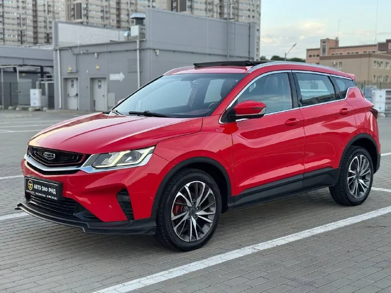 🚘 в продаже geely coolray год выпуска: 2022 пробег на табло: 71 242 км птс: электронный двигатель: 1.5 бензин трансмиссия: amt vin: y4k8622z5nb905809 цена: 1 450 000 руб. 📞 + 7 (938) 130-35-61 адрес: г. ростов-на-дону, тц «сиверс», пр. сиверса, 23 – как нас найти способы оплаты: — наличные; — кредит (20 банков); — безнал без ндс; — обмен на ваш авто. больше подробностей об авто и способах оплаты узнавайте у менеджера @autozaorndbot ___________ смотрите все авто в наличии – https://autozao. ru/ max. ru/auto_zao_rnd 💬 🗺️ присоединяйтесь к авто зао в других городах: — москва — краснодар — авто зао юг (новый регион) - фотография - 1