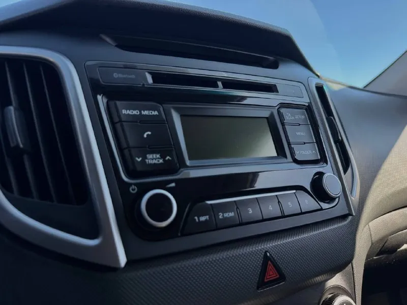 🚘 в продаже hyundai creta год выпуска: 2019 пробег на табло: 79 599 км птс: оригинальный, юр. чистый двигатель: 1.6 бензин трансмиссия: at vin: z94g2811blr206519 цена: 1 090 000 новая цена: 1 070 000 руб. 📞 + 7 (938) 130-35-61 адрес: г. ростов-на-дону, тц «сиверс», пр. сиверса, 23 – как нас найти способы оплаты: — наличные; — кредит (20 банков); — безнал без ндс; — обмен на ваш авто. больше подробностей об авто и способах оплаты узнавайте у менеджера @autozaorndbot ___________ смотрите все авто в наличии – https://autozao. ru/ max. ru/auto_zao_rnd 💬 🗺️ присоединяйтесь к авто зао в других городах: — москва — краснодар — авто зао юг (новый регион) - фотография - 6