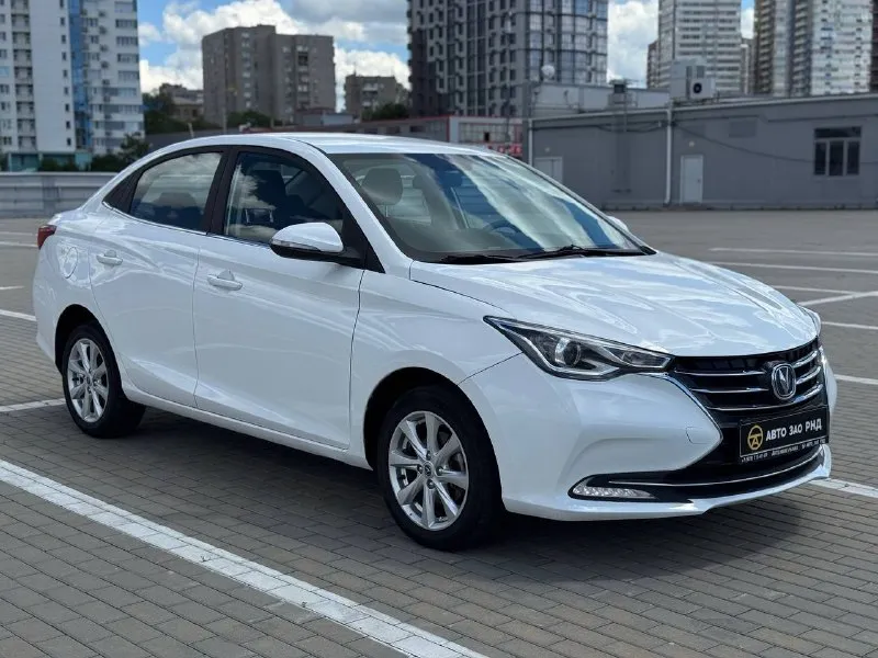 🚘 в продаже changan alsvin год выпуска: 2023 пробег на табло: 24 500 км птс: электронный двигатель: 1.5 бензин трансмиссия: amt vin: ls5a2ase1rd926519 цена: 780 000 руб. 📞 + 7 (938) 130-35-61 г. ростов-на-дону, тц «сиверс», пр. сиверса, 23 – как нас найти 📍 способы оплаты: — наличные; — кредит (20 банков); — безнал без ндс; — обмен на ваш авто. больше подробностей об авто и способах оплаты узнавайте у менеджера 📲 @autozaorndbot ___________ подбор авто – @auto_zao_bot 🤖 все авто – https://autozao. ru/ 🌐 мы в max. ru/auto_zao_rnd 💬 🗺️ присоединяйтесь к авто зао : — москва — краснодар — авто зао юг (новый регион) - фотография - 2