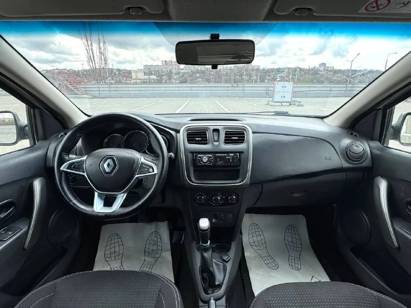 🚘 в продаже renault logan год выпуска: 2021 пробег на табло: 86 998 км птс: электронный двигатель: 1.6 бензин трансмиссия: mt vin: x7l4srlv468417585 цена: 570 000 руб. 📞 + 7 (938) 130-35-61 г. ростов-на-дону, тц «сиверс», пр. сиверса, 23 – как нас найти 📍 способы оплаты: — наличные; — кредит (20 банков); — безнал без ндс; — обмен на ваш авто. больше подробностей об авто и способах оплаты узнавайте у менеджера 📲 @autozaorndbot ___________ подбор авто – @auto_zao_bot 🤖 все авто – https://autozao. ru/ 🌐 мы в max. ru/auto_zao_rnd 💬 🗺️ присоединяйтесь к авто зао : — москва — краснодар — авто зао юг (новый регион) - фотография - 5