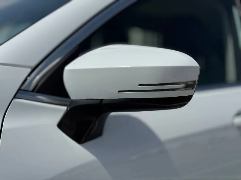 🚘 в продаже exeed lx год выпуска: 2023 пробег на табло: 68 942 км птс: электронный двигатель: 1.5 бензин трансмиссия: cvt vin: lvtdb21b3pe910485 цена: 1 460 000 руб. 📞 + 7 (938) 130-35-61 г. ростов-на-дону, тц «сиверс», пр. сиверса, 23 – как нас найти 📍 способы оплаты: — наличные; — кредит (20 банков); — безнал без ндс; — обмен на ваш авто. больше подробностей об авто и способах оплаты узнавайте у менеджера 📲 @autozaorndbot ___________ подбор авто – @auto_zao_bot 🤖 все авто – https://autozao. ru/ 🌐 мы в max. ru/auto_zao_rnd 💬 🗺️ присоединяйтесь к авто зао : — москва — краснодар — авто зао юг (новый регион) - фотография - 9