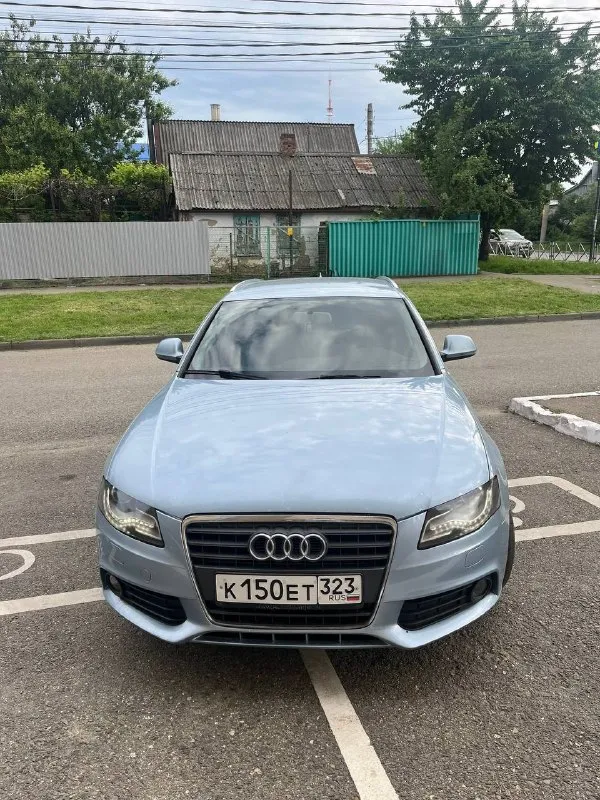 Продам чистую немку ауди а4 2 tdi вариатор (едет отлично, к сиденью прижимает, набирает чётко как трамвай) 2008г. машина в россии с 2012г. в германии один владелец был, в россии я вторая. машина вся в родном окрасе, без единого дтп за всю историю ( любые проверки) салон чистый, без дырок и прокуренности. в мозги не лезли пробег не скручивали от слова совсем, с этим пробегом все болячки вылезли и устранились, в том числе и двигатель меняли ( с пробегом 60т). тонер люммар в круг с лобовым ( по госту ), акустика из 12 колонок и 2 сабвуфера ( играет шикарно), навигация, круиз контроль, и много всего другого. сиденья ковши с подогревом. датчики движения. коробка, турбина, двигатель без нареканий на 5++++++. эта машина впечатления оставляет. номера стоят свежие, т. к. её номера переставила на новую машину. в общем звони 📲 всё расскажу. любые проверки приветствую, машина очень достойная для своих лет и вид имеет бодрый ! 89615116611 - фотография - 1